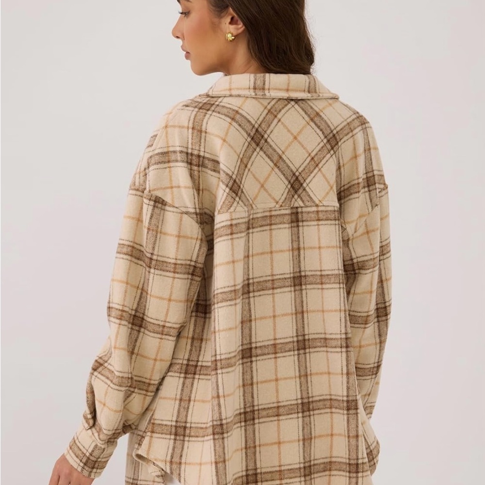 Zaful Plaid Flannel Button Down Shirt/ Shacket - Picture 2 of 10